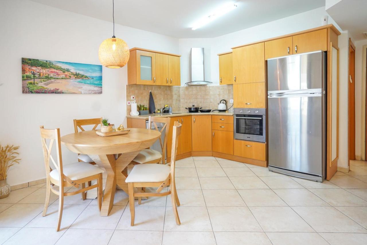 Two Bed Room Apartment 5 Min Walk To The Beach Ejlat Exteriér fotografie