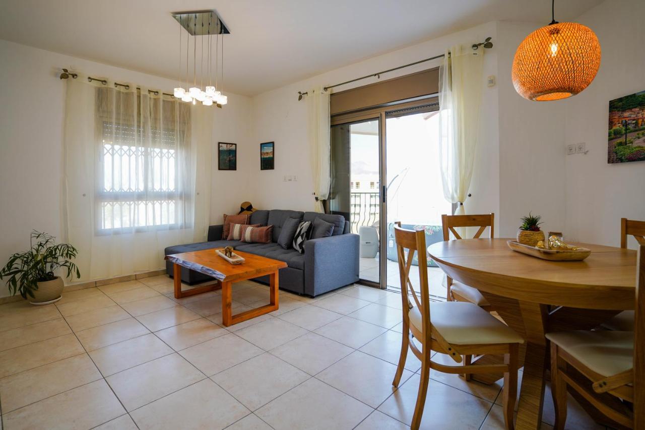 Two Bed Room Apartment 5 Min Walk To The Beach Ejlat Exteriér fotografie