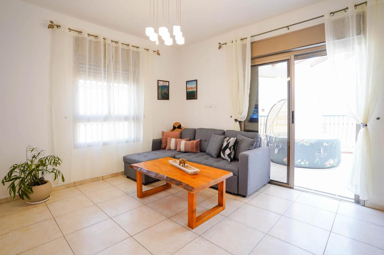 Two Bed Room Apartment 5 Min Walk To The Beach Ejlat Exteriér fotografie