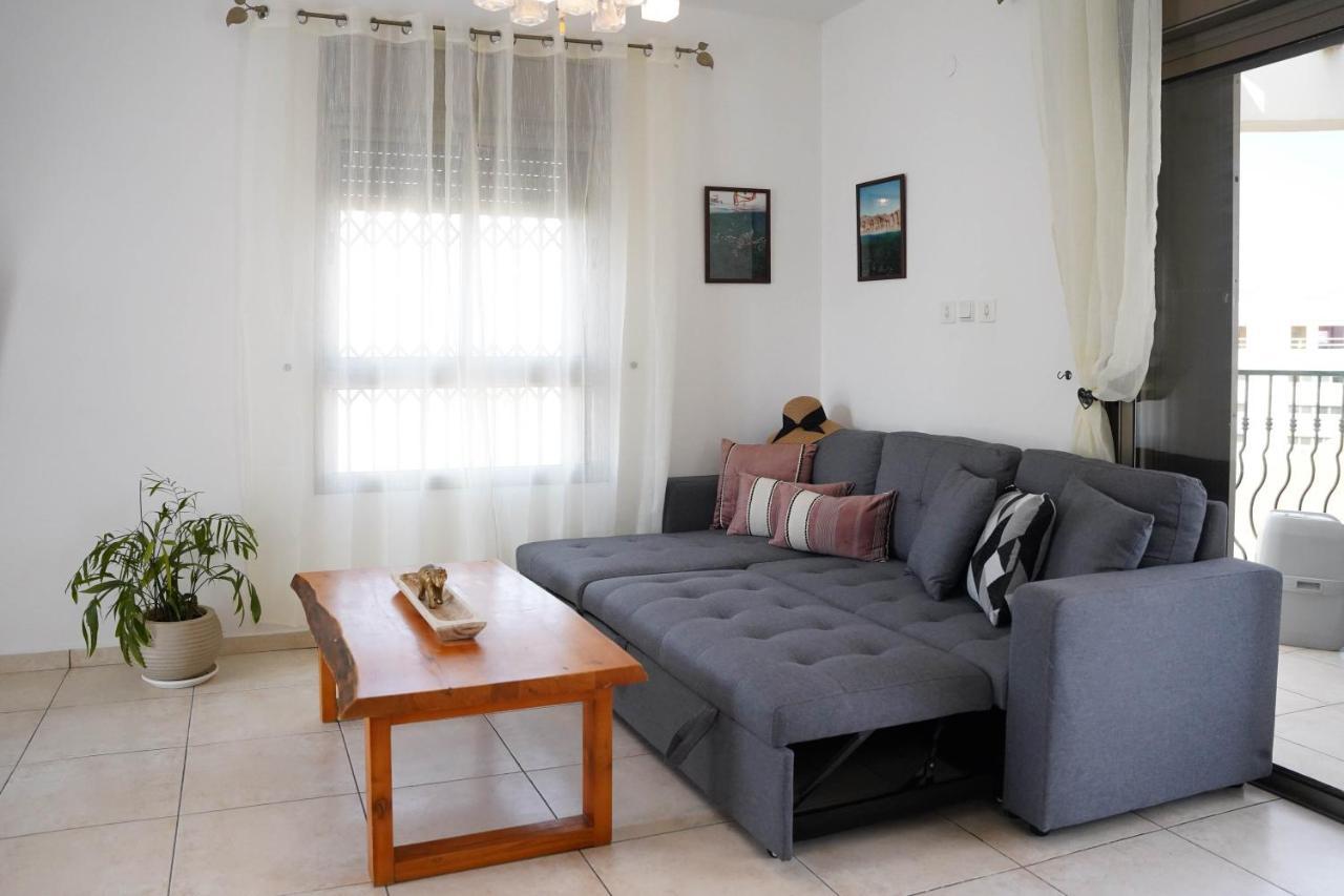 Two Bed Room Apartment 5 Min Walk To The Beach Ejlat Exteriér fotografie
