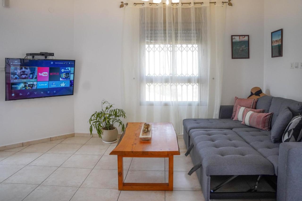 Two Bed Room Apartment 5 Min Walk To The Beach Ejlat Exteriér fotografie